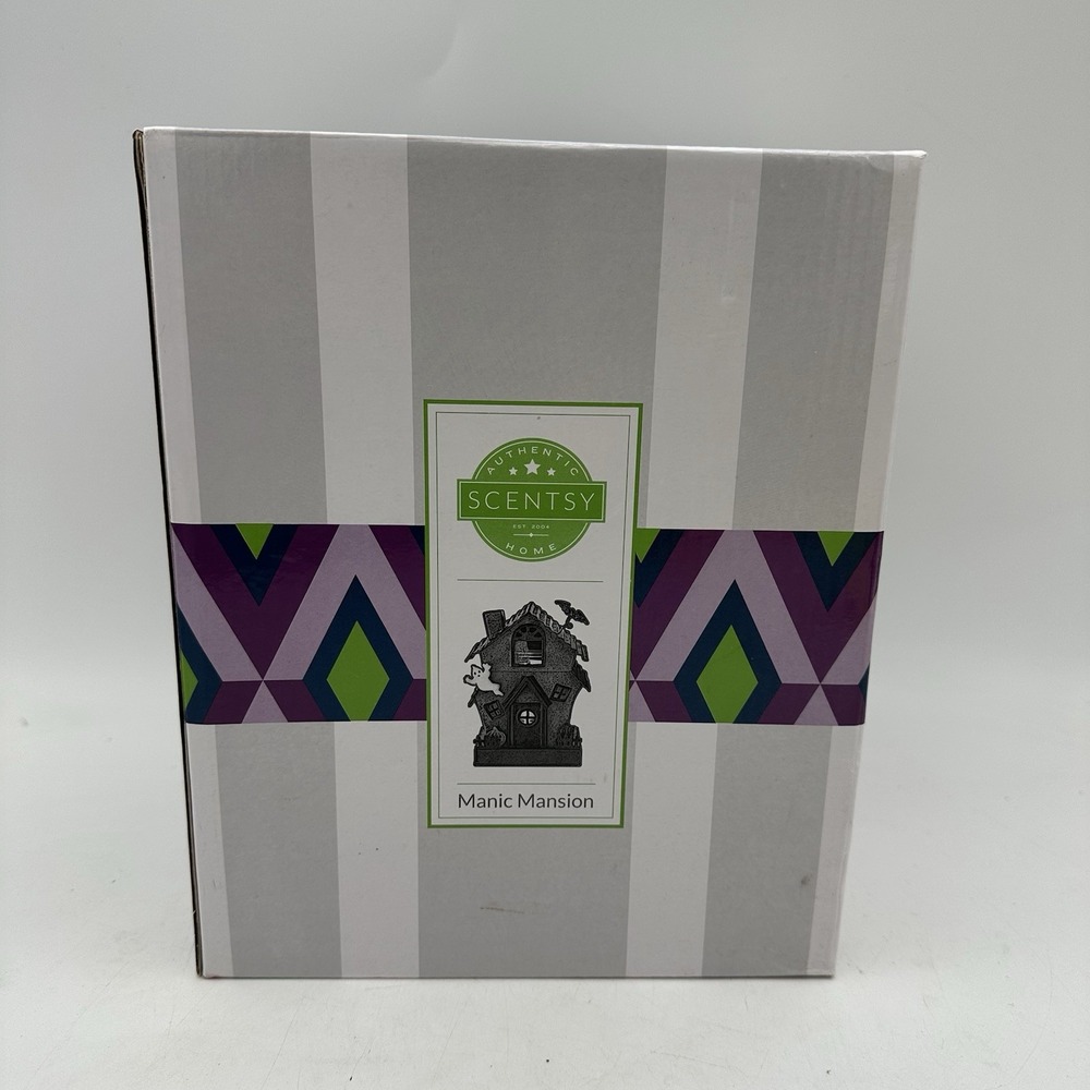 Scentsy Manic Mansion Haunted House Wax Warmer – Full Size – Open Box Never Used